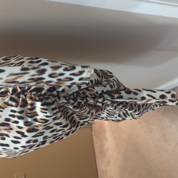 Leopard print body con dress - Picture 4 of 7